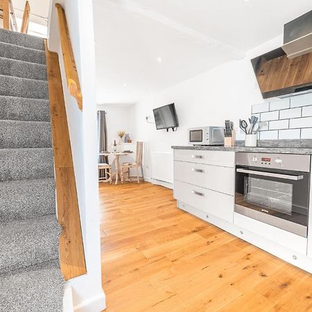 The Black Dog Apartment Dalton in Furness Εξωτερικό φωτογραφία